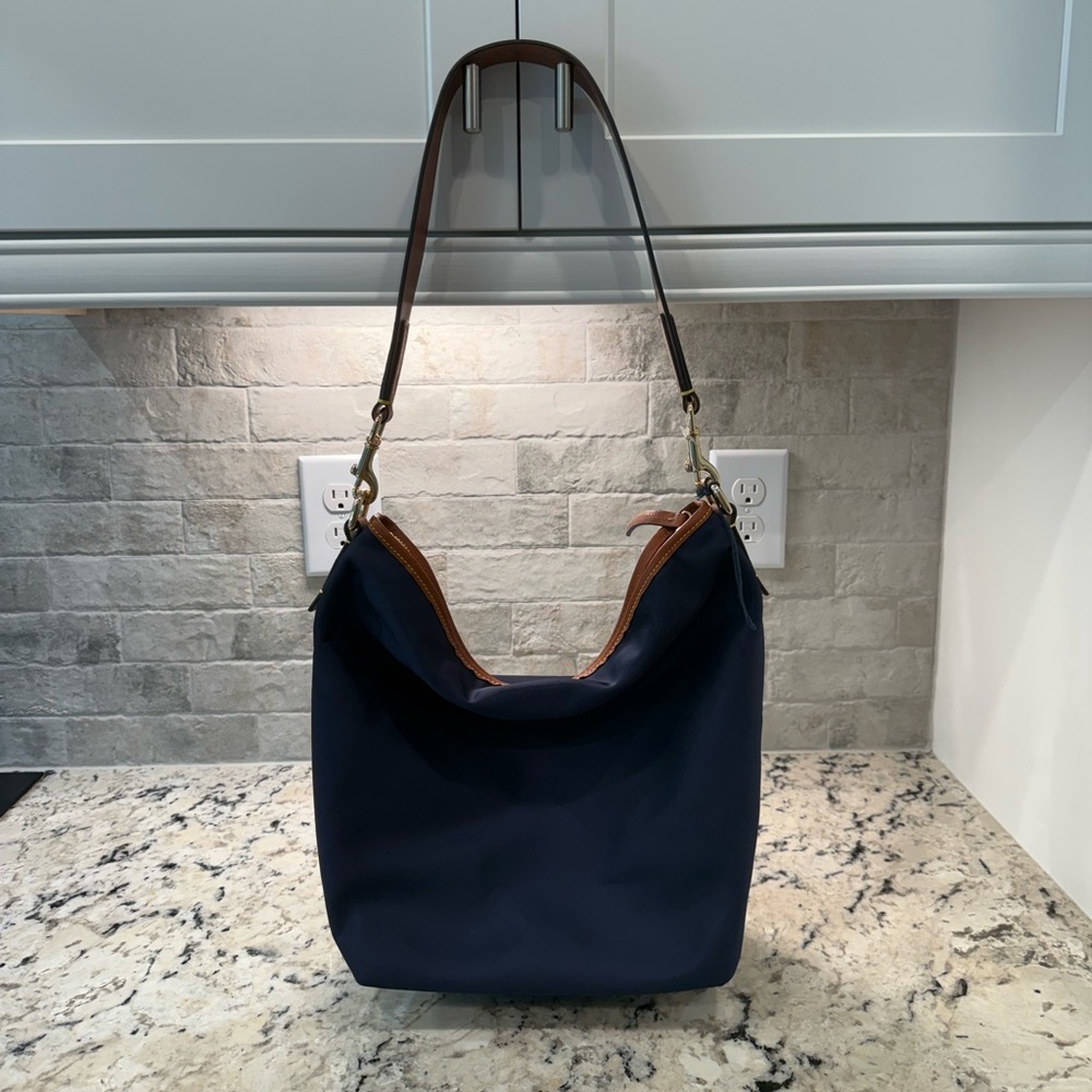 Dooney & Bourke NWT Navy and Brown Canvas Hobo Bag - Picture 2 of 8